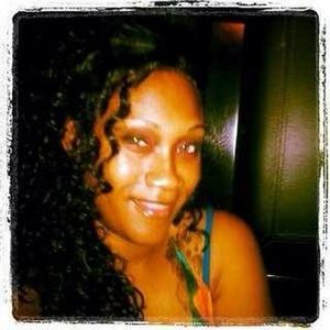 Meet your Posher, Jvonne